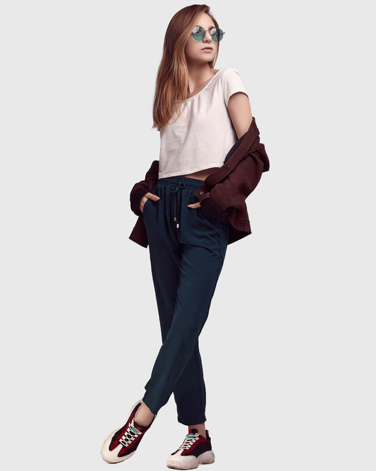 Load image into Gallery viewer, Alia Knit Trouser